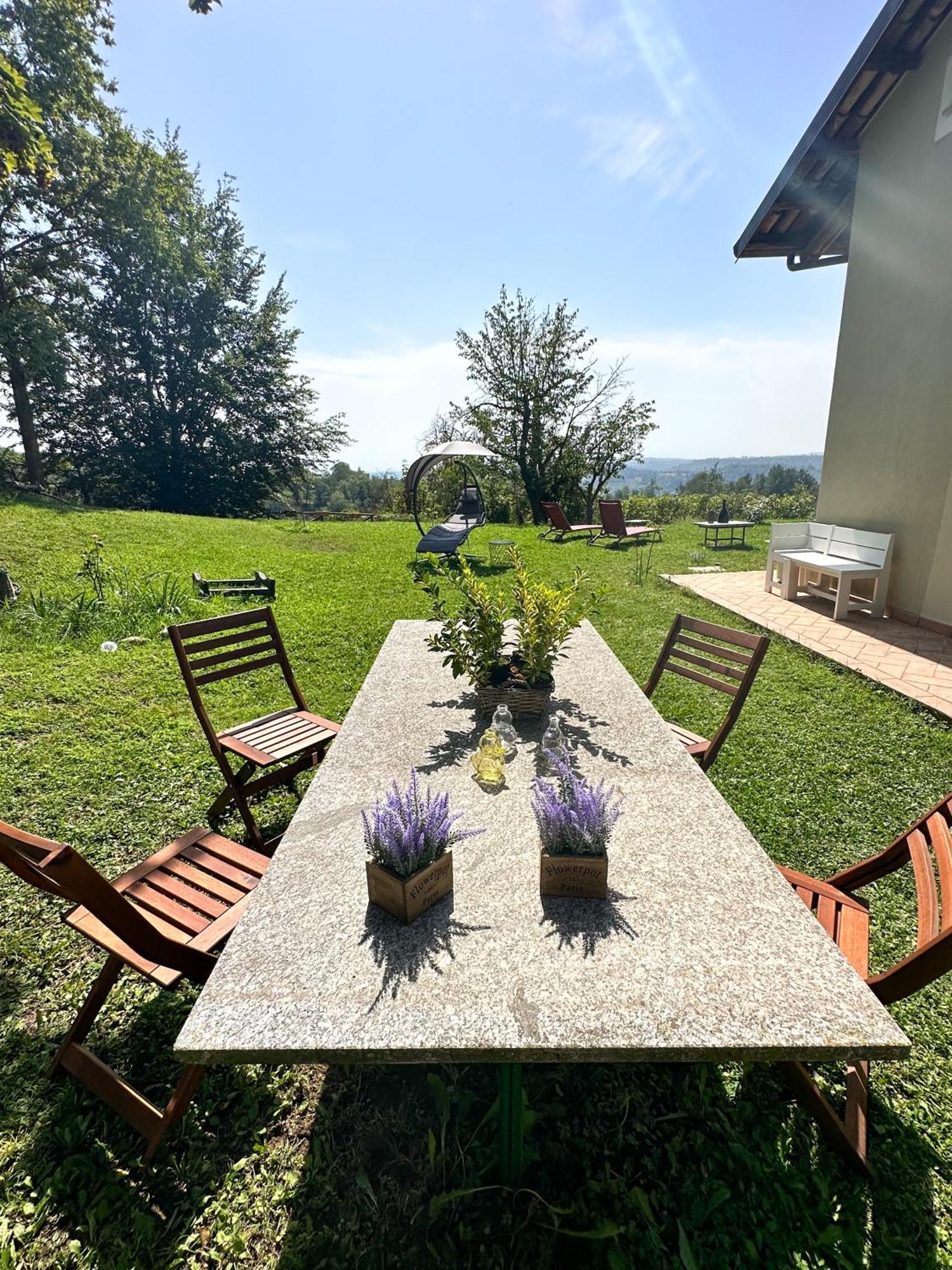 Just Langhe Casa Barolo Villa Novello Buitenkant foto